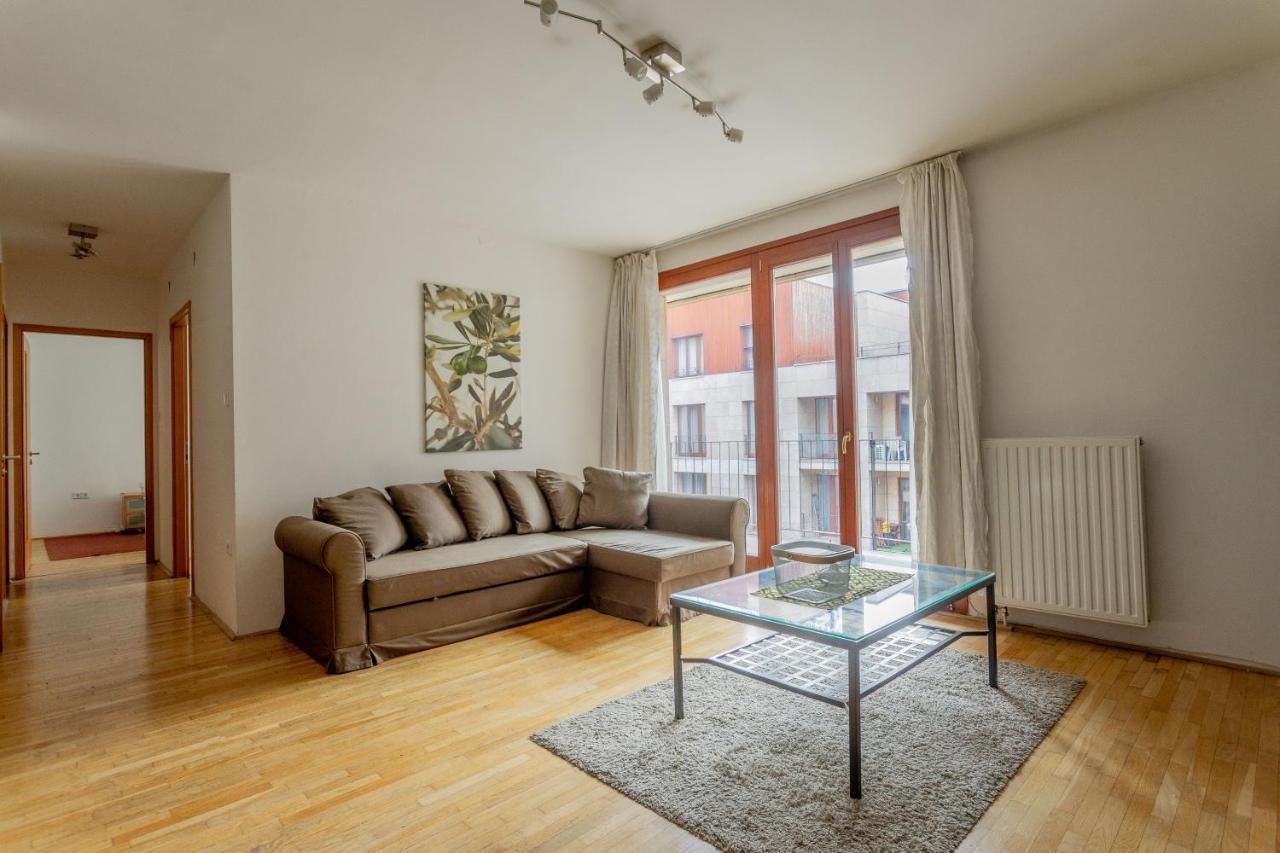 K9 Appartement Boedapest Buitenkant foto